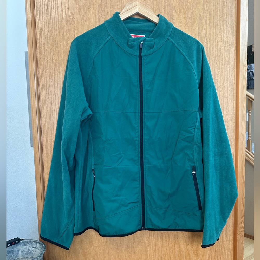 Fleece zip up jacket size XL